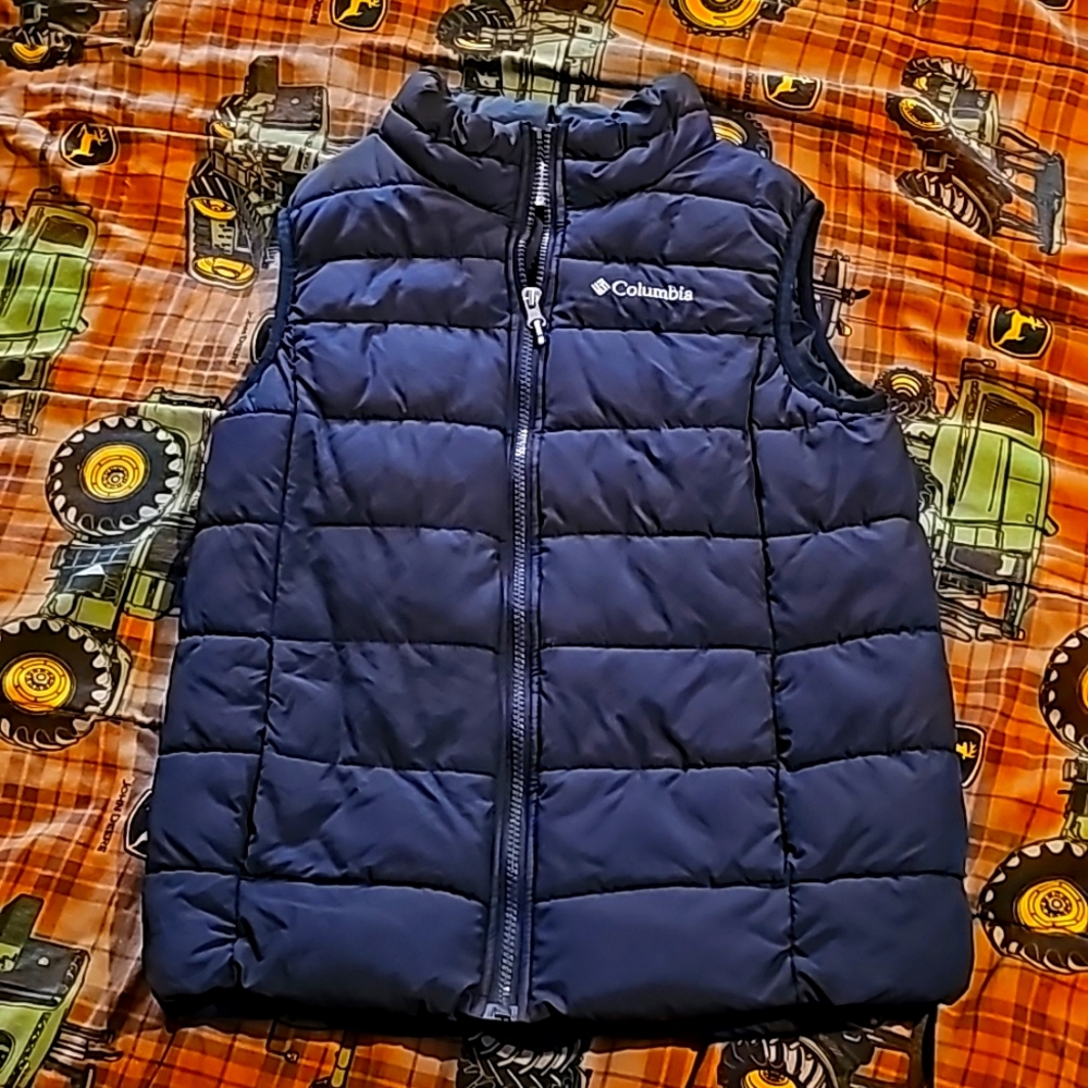Columbia youth vest